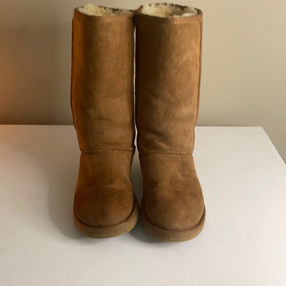 Women’s ugg boots